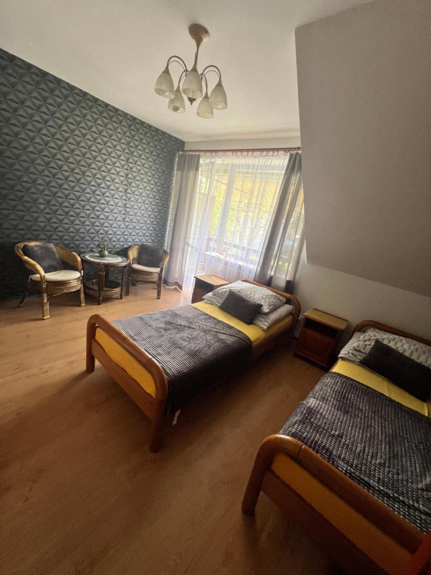Osrodek Wypoczynku Natura W Naleczowie Exterior foto