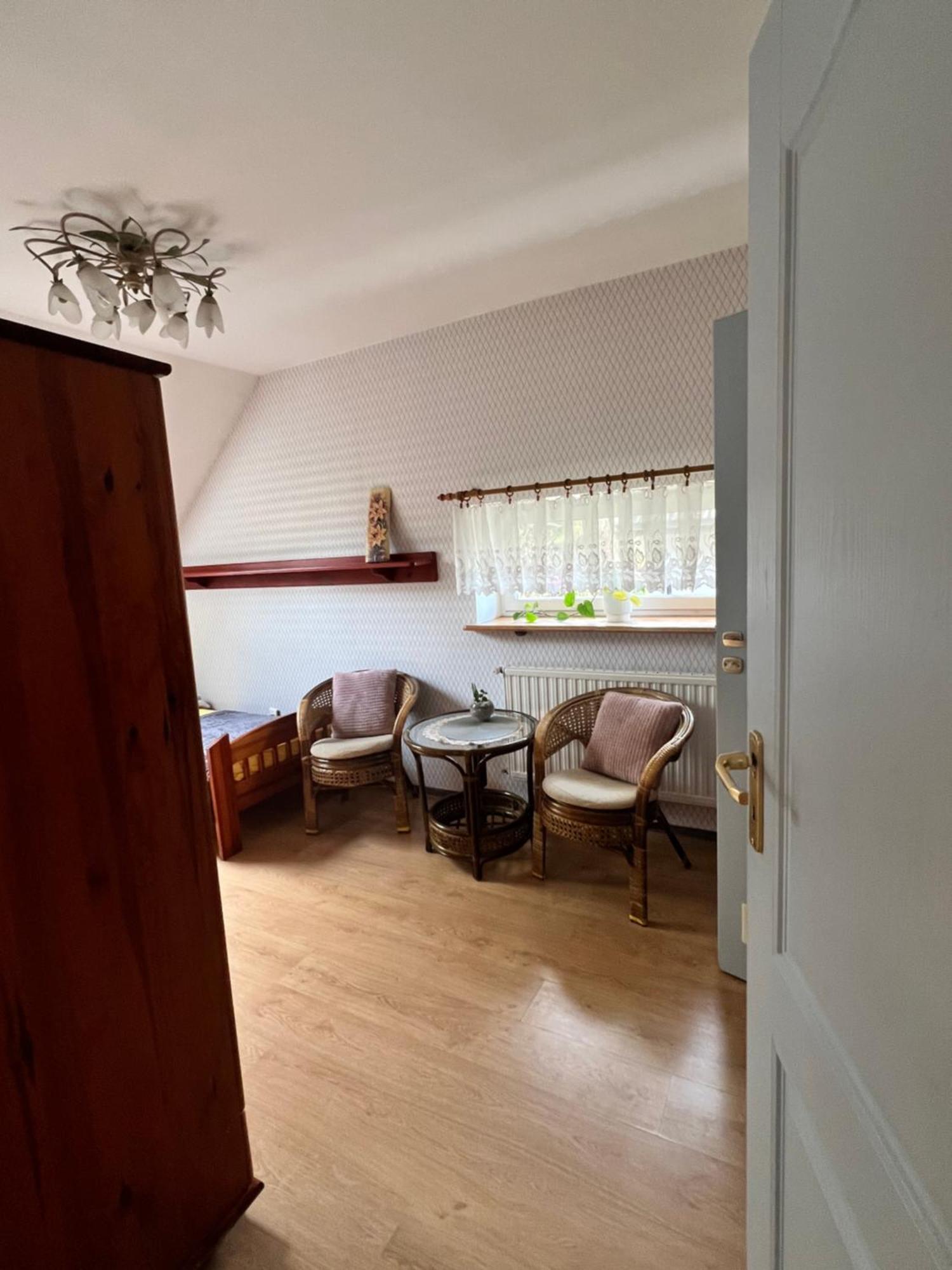 Osrodek Wypoczynku Natura W Naleczowie Exterior foto